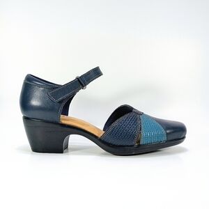 Clarks Emily Rae Womens 10 Wide Fit Navy Blue Leather Block Heel Pumps